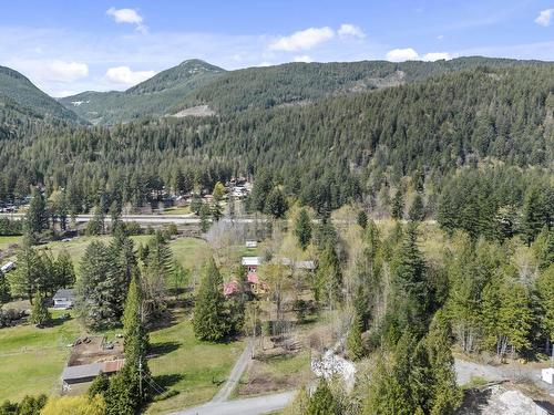 26621 Mountain Valley Way, Hope, BC 