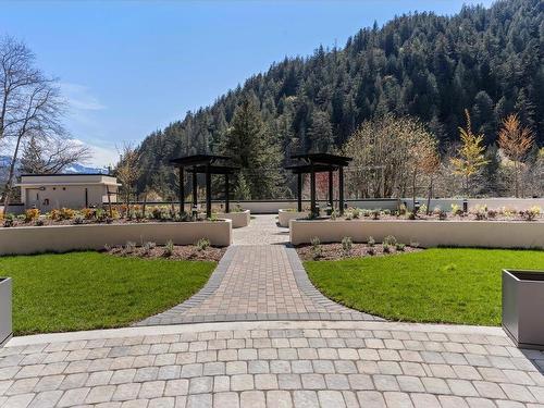 701 120 Esplanade Avenue, Harrison Hot Springs, BC 