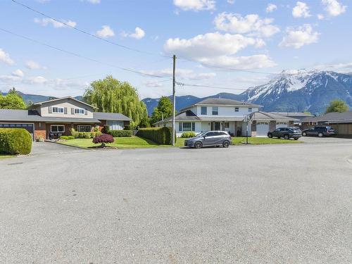 1764 Cedar Place, Agassiz, BC 