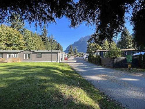 20 63071 Flood Hope Road, Hope, BC 