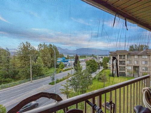 404 45561 Yale Road, Chilliwack, BC 