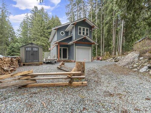 71644 Leaf Lane, Hope, BC 