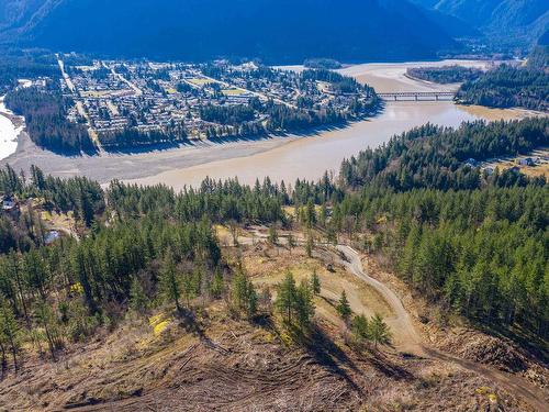 22185 Ross Road, Hope, BC 