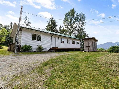 42700 Majuba Hill Road, Chilliwack, BC 