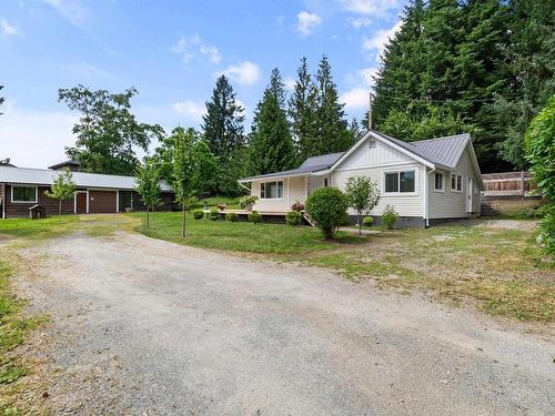 10159 Caryks Road, Rosedale, BC 