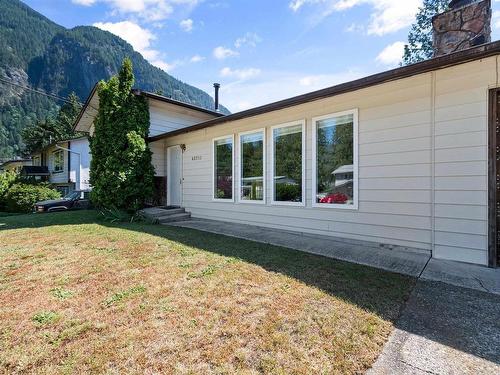 63712 Heather Avenue, Hope, BC 