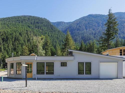 Hg188 71346 Grove Place, Sunshine Valley, BC 