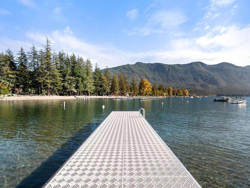 21 Lakeshore Drive, Cultus Lake, BC 