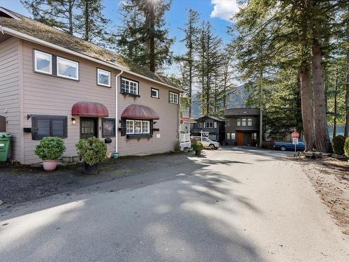 260 First Avenue, Cultus Lake, BC 