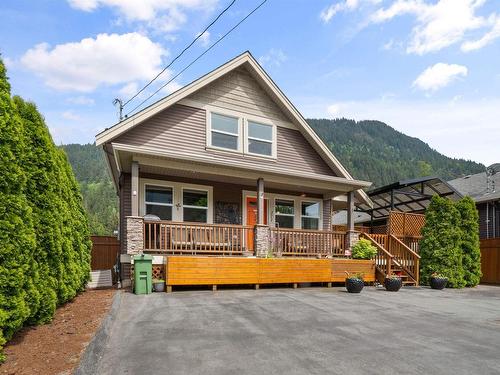 371 Eagle Street, Harrison Hot Springs, BC 