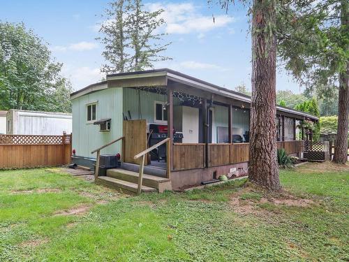 101 3942 Columbia Valley Road, Cultus Lake, BC 