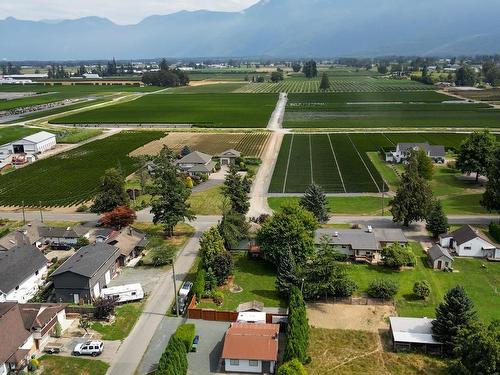 10127 Gillanders Road, Chilliwack, BC 