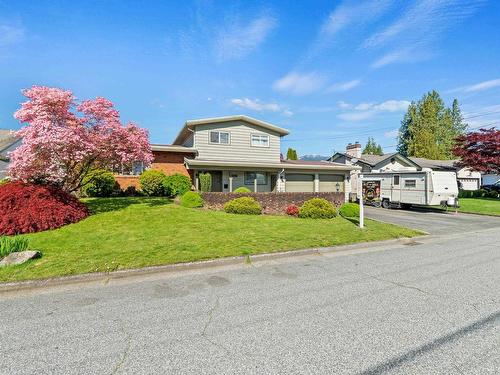 10025 Fairview Drive, Chilliwack, BC 