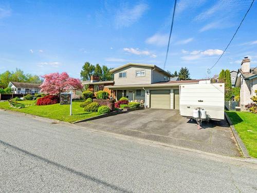 10025 Fairview Drive, Chilliwack, BC 