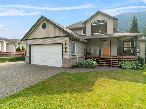 415 Juniper Place, Harrison Hot Springs, BC 