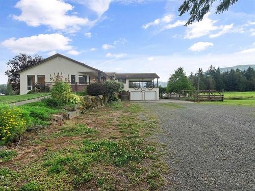 651 Maple Falls Road, Lindell Beach, BC 