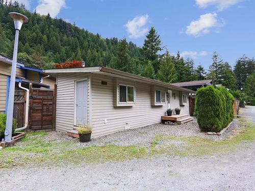 34 1650 Columbia Valley Road, Lindell Beach, BC 