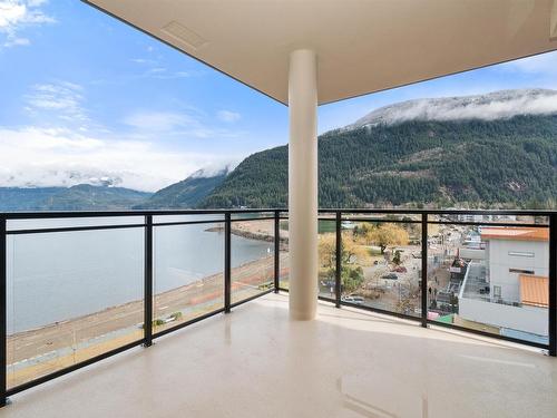 704 120 Esplanade Avenue, Harrison Hot Springs, BC 