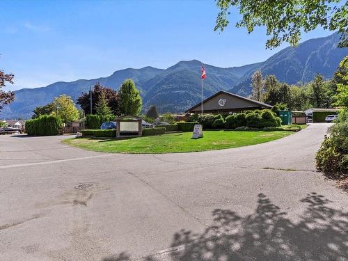 15 1436 Frost Road, Chilliwack, BC 