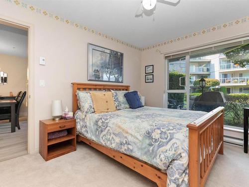 112 328 Esplanade Avenue, Harrison Hot Springs, BC 