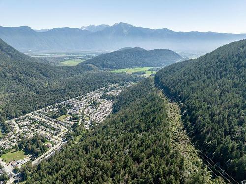 Hot Springs Road, Harrison Hot Springs, BC 