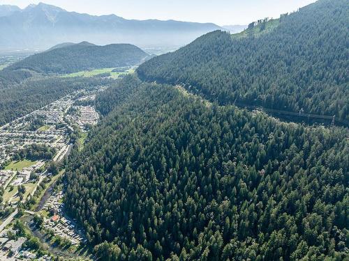 Mccombs Drive, Harrison Hot Springs, BC 