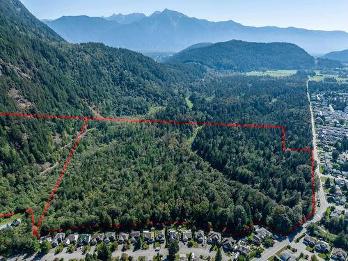 515 Mccombs Drive, Harrison Hot Springs, BC 