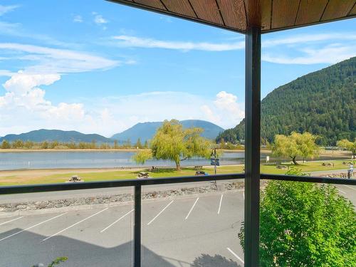 205 378 Esplanade Avenue, Harrison Hot Springs, BC 