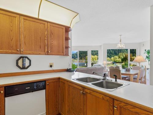 205 378 Esplanade Avenue, Harrison Hot Springs, BC 