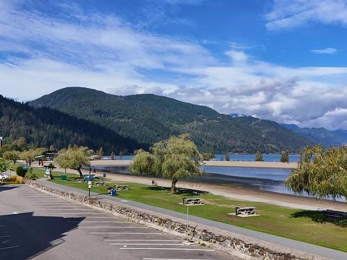 320 378 Esplanade Avenue, Harrison Hot Springs, BC 