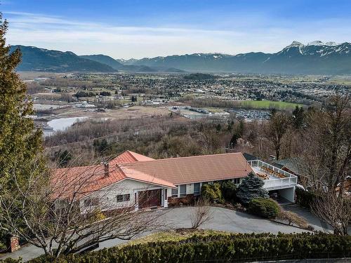 8519 Grand View Drive, Chilliwack, BC 