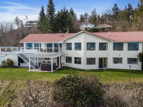 8519 Grand View Drive, Chilliwack, BC 