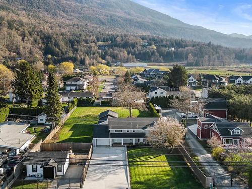 42516 Yarrow Central Road, Chilliwack, BC 