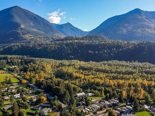 12 46511 Chilliwack Lake Road, Chilliwack, BC 