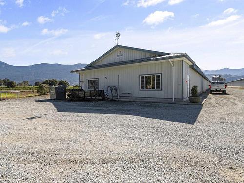 49262 Yale Road, Chilliwack, BC 