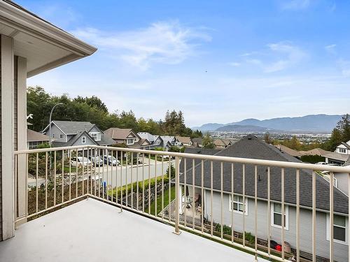 5695 Kestrel Drive, Chilliwack, BC 