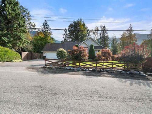 50872 Winona Road, Chilliwack, BC 