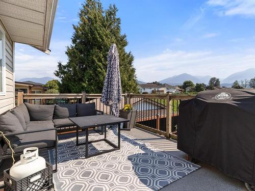 45270 Spruce Drive, Chilliwack, BC 