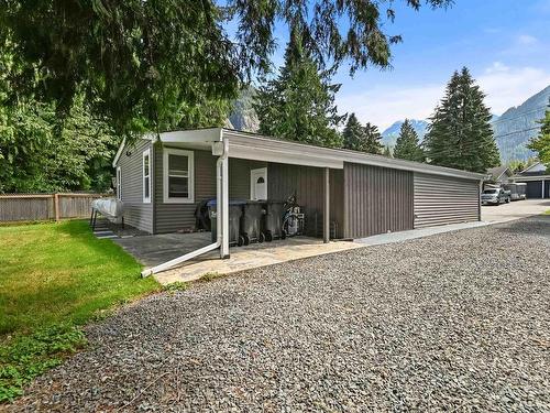 63683 Heather Avenue, Hope, BC 