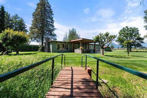 41475 No. 5 Road, Chilliwack, BC 