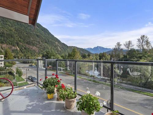 317 378 Esplanade Avenue, Harrison Hot Springs, BC 