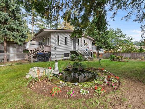 65417 Kawkawa Lake Road, Hope, BC 