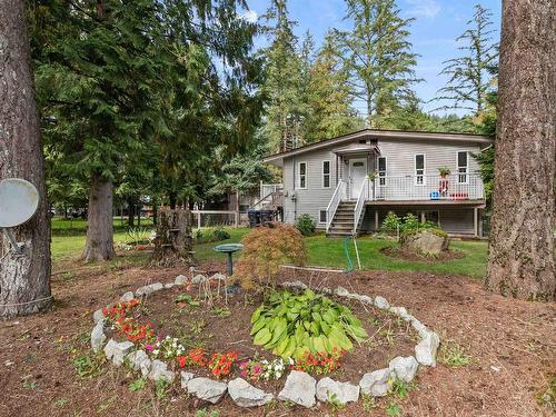 65417 Kawkawa Lake Road, Hope, BC 