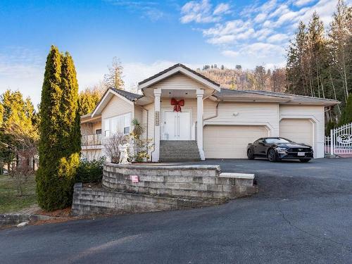 5782 Jinkerson Road, Chilliwack, BC 