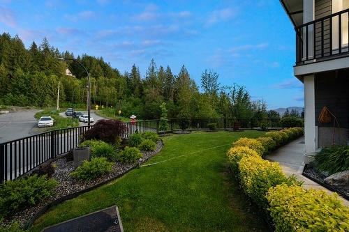 8476 Forest Gate Drive, Chilliwack, BC 