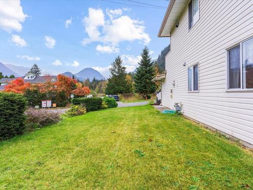 1250 Ryder Street, Hope, BC 