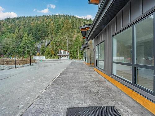 21 798 Hot Springs Road, Harrison Hot Springs, BC 