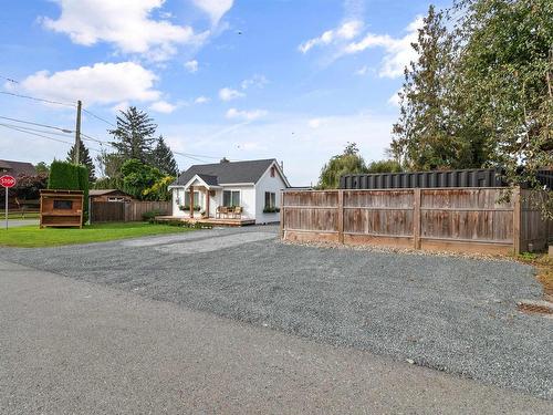 9857 Munro Avenue, Rosedale, BC 