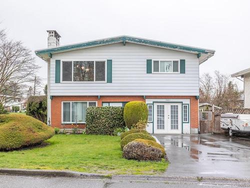 8809 Walters Street, Chilliwack, BC 