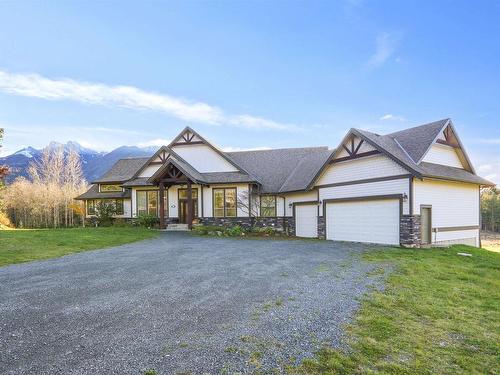 4601 Bench Road, Chilliwack, BC 